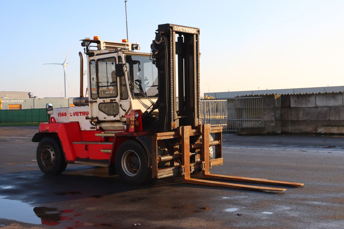 SVE Truck 1560-35 - Ay77 1 - AY77