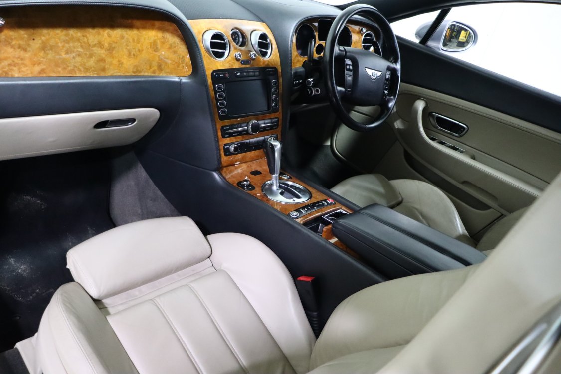 Bentley Continental GT - Bp32 2 - BP32