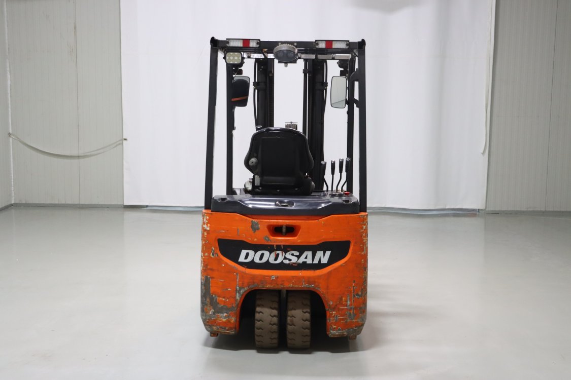 Doosan B20T-7 - Bs99 4 - BS99