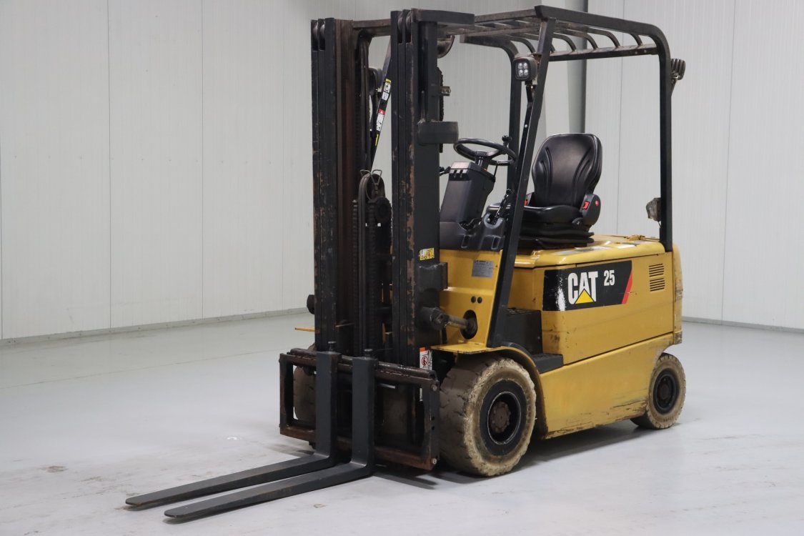Caterpillar EP25KPAC - Cb29 4 - CB29