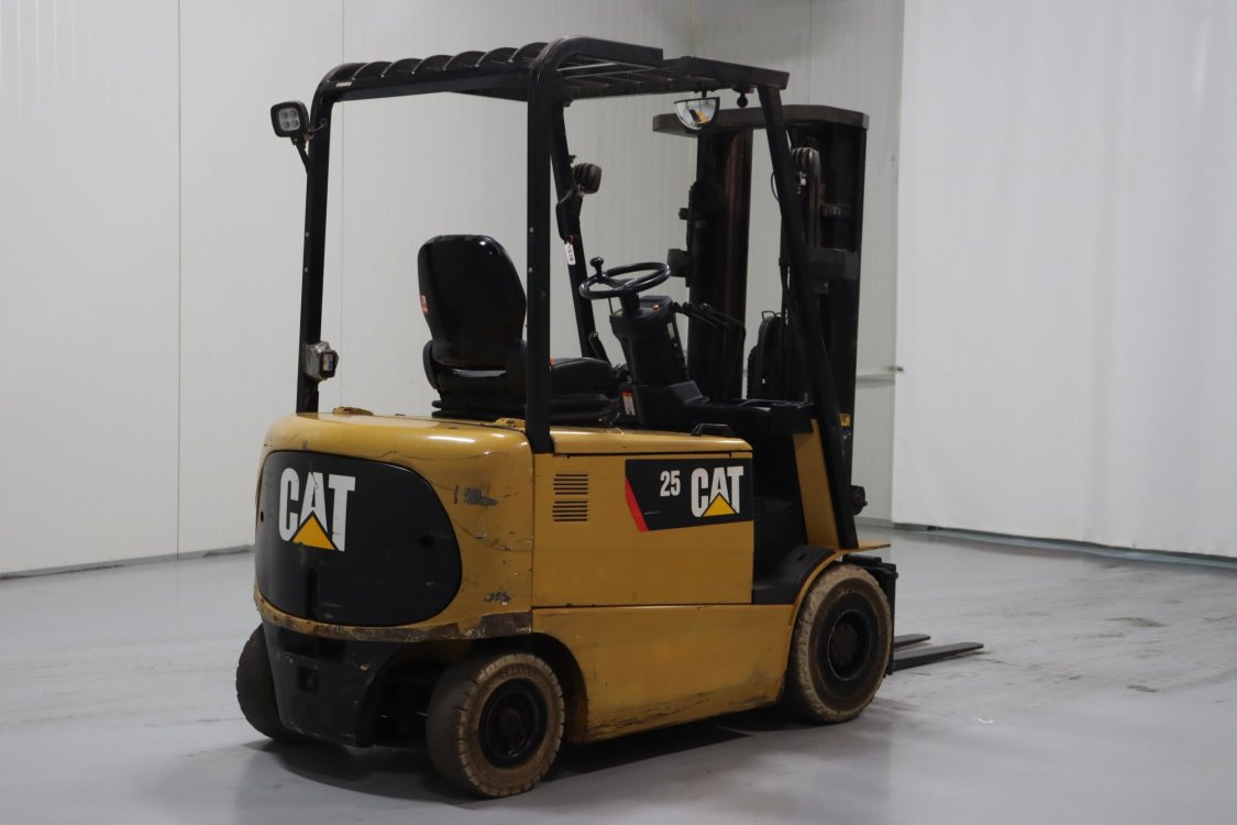 Caterpillar EP25KPAC - Cb29 7 - CB29