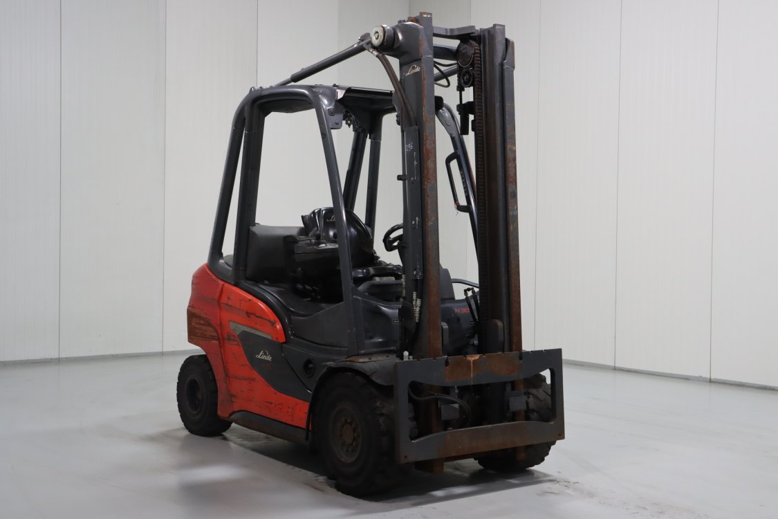 Linde H30D-01 - Cg27 1 - CG27