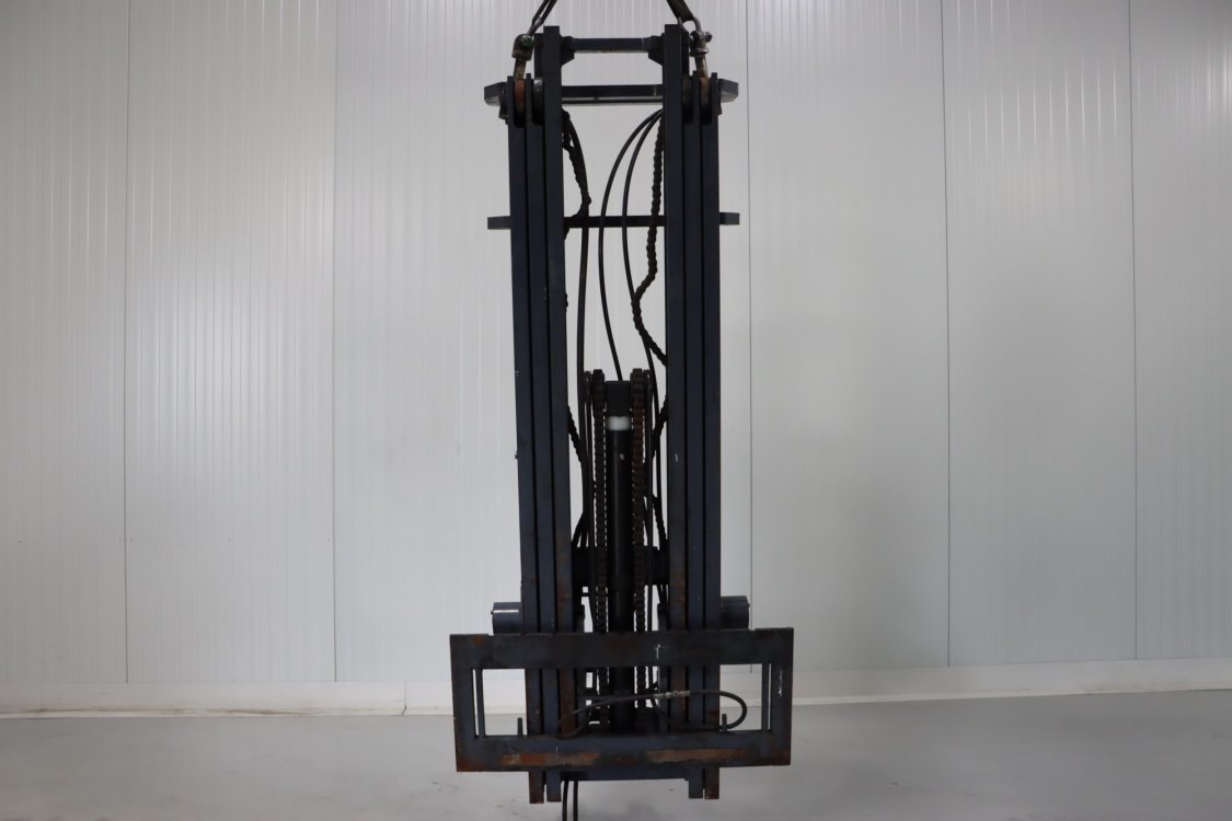 *Unicarriers triplex mast - Cj80 1 - CJ80