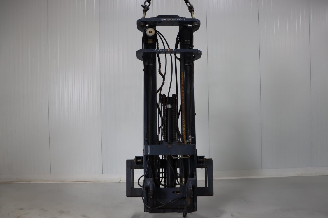*Unicarriers triplex mast - Cj80 2 - CJ80