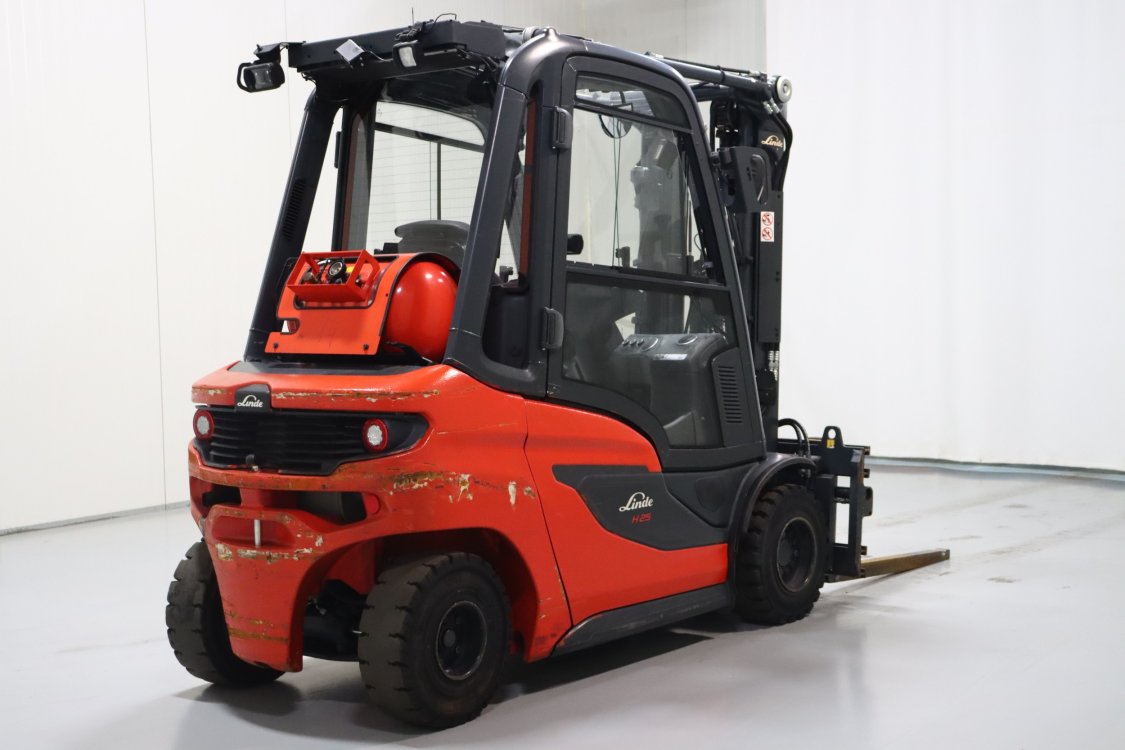 Linde H25T-01 - Cl23 7 - CL23
