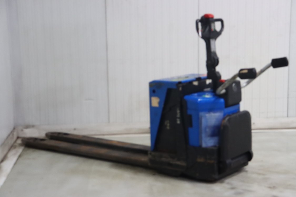 Toyota LPE200/8 - Jt38 9 - JT38