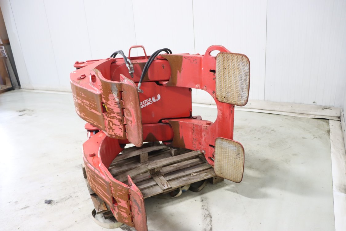 Bolzoni AR-37RJ-15 - Jt79 3 - JT79